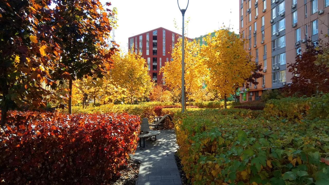 Positive Smile Studio Apartment In The Colorful Comfort Town Residental Complex. Kt-06. Kiev Exterior foto